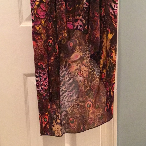 Strapless dress with beautiful detail - Picture 2 of 5